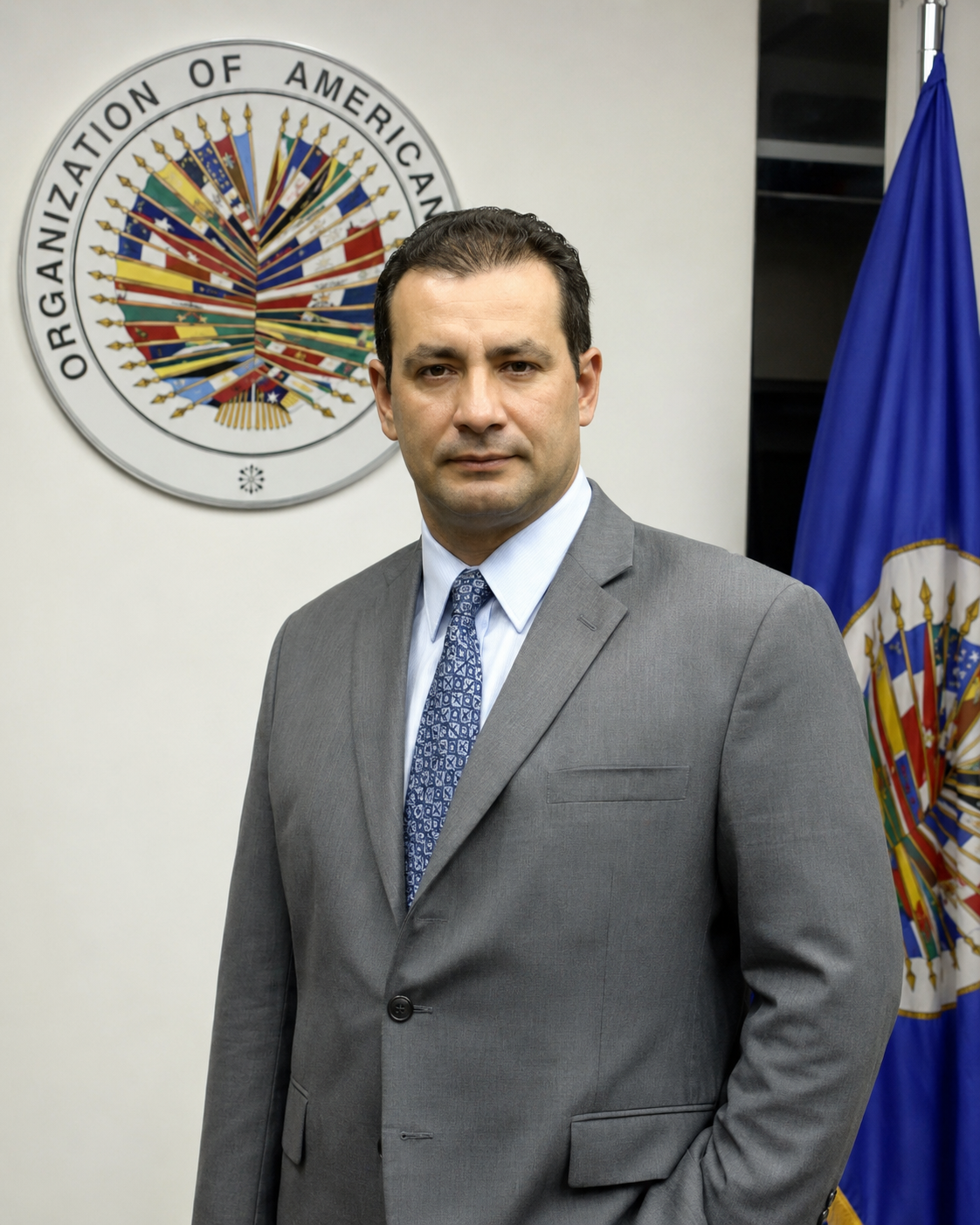 Hoy, al cumplirse 35 años del grado como abogado de Rafael Alberto Gaitán Gómez, Director General de Gaitán Gómez & Asociados, la firma rinde homenaje a una carrera marcada por la seriedad, la preparación académica, la independencia profesional y una profunda entrega a las víctimas que ha representado.